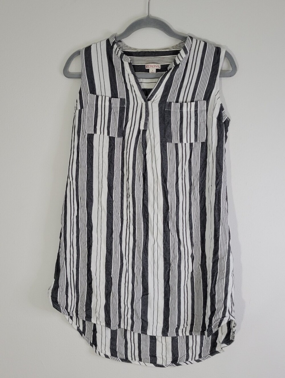 Merona Black & White Striped Sleeveless Tunic Size L
